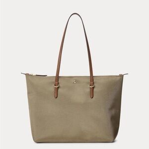 Lauren Ralph Lauren Clay Keaton
Nylon Medium Tote Bag